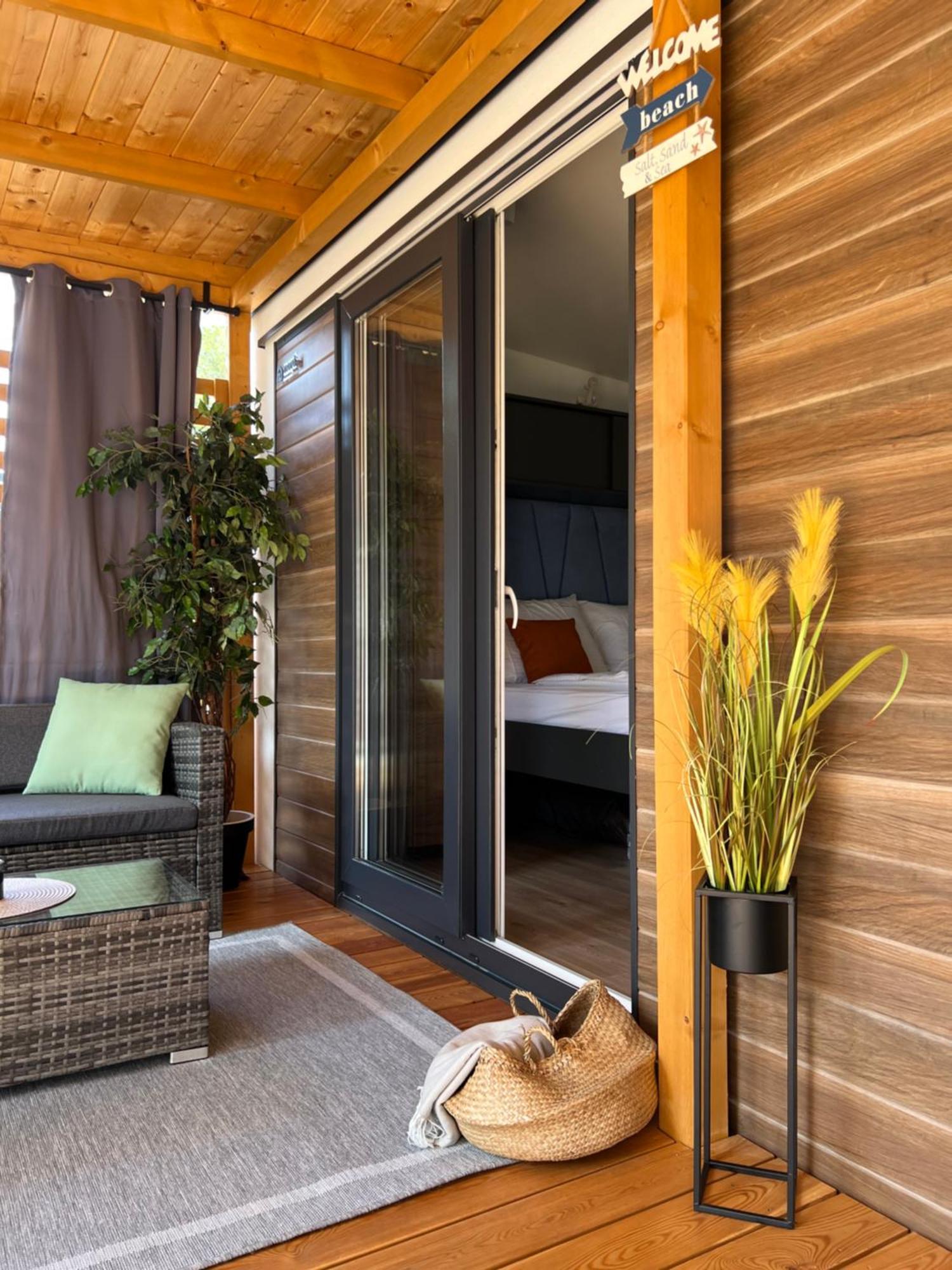 Mobile Home La Vida Биоград-на-Мору Экстерьер фото
